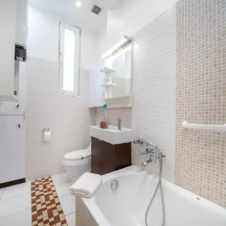 Buda Boutique Mezzanine - Historic Hideaway With Ac Apartmán *