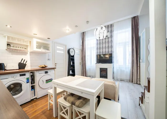 Apartament Buda Boutique Mezzanine - Historic Hideaway With Ac Budapesta